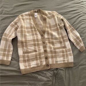 NWT Plaid Button-Up Cardigan